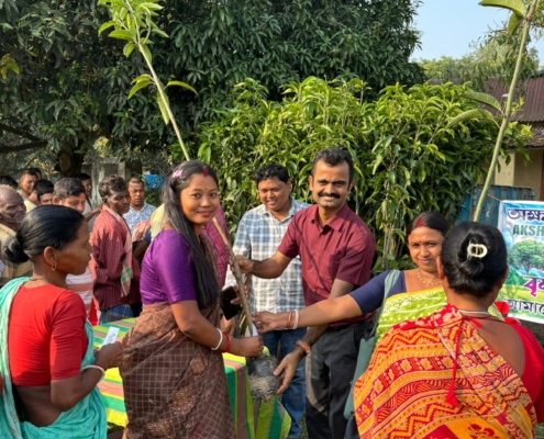 world-environment-day-plantation-drive-akshaysanjeevani-malda-west-bengal-2025-11